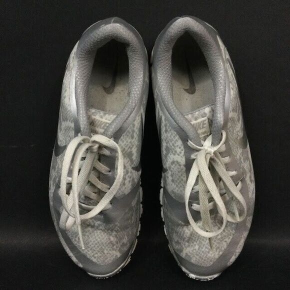 Nike Free 5.0 v4 - Women's Size 8 - White/Gray/Silver Running Shoes - 695168-002 - Picture 4 of 10